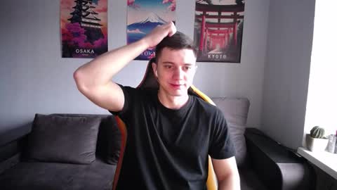 Snapshot of theroadtomars chatting on March 21, 3:15 pm Nick online show from March 21, 3:15 pm