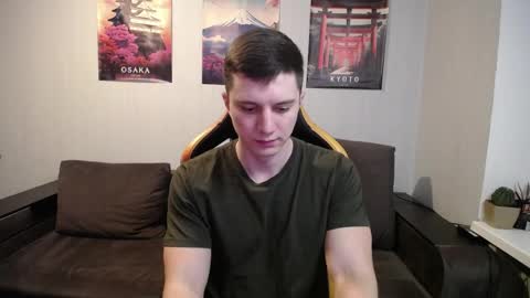 Snapshot of theroadtomars chatting on March 27, 6:18 pm Nick online show from March 27, 6:18 pm