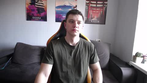 Snapshot of theroadtomars chatting on March 29, 10:37 am Nick online show from March 29, 10:37 am