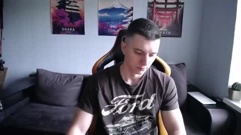 Snapshot of theroadtomars chatting on May 15, 4:14 pm Nick online show from May 15, 4:14 pm