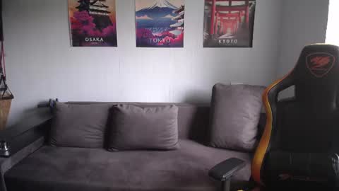 Nick   online show from June 13, 10:02 am