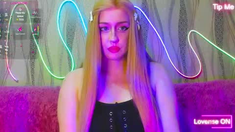 Rose online show from June 2, 7:38 pm