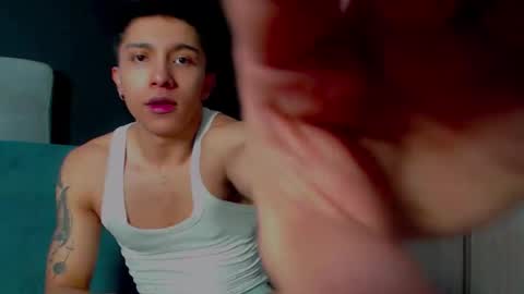 thesaint_xxx online show from September 21, 9:11 am