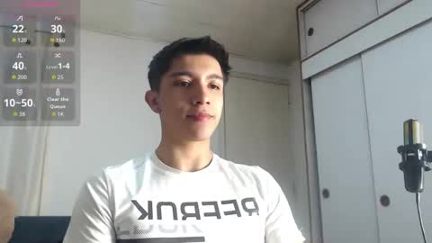 Snapshot of thesaint_xxx chatting on March 17, 4:50 am thesaint_xxx online show from March 17, 4:50 am
