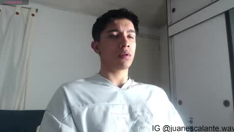 Snapshot of thesaint_xxx chatting on March 18, 7:55 am thesaint_xxx online show from March 18, 7:55 am