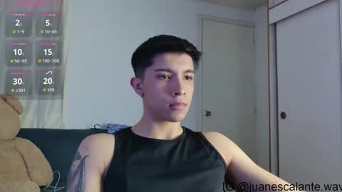 Snapshot of thesaint_xxx chatting on April 21, 6:09 am thesaint_xxx online show from April 21, 6:09 am