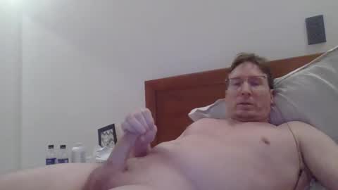 Snapshot of thesavag1 chatting on February 15, 9:41 am thesavag1 online show from February 15, 9:41 am