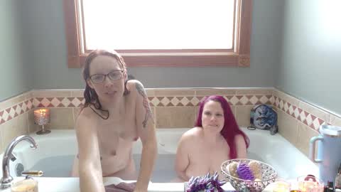 Snapshot of thesexualdragon chatting on February 12, 3:07 pm TheSexualDragon online show from February 12, 3:07 pm
