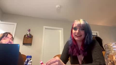 Snapshot of thewildwildwest chatting on March 31, 12:45 am West online show from March 31, 12:45 am