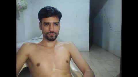 thiago22bk online show from December 5, 6:15 pm