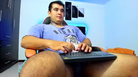 Thiago online show from January 18, 4:27 am