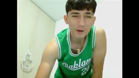 thiago_deseo69 online show from September 19, 11:38 pm