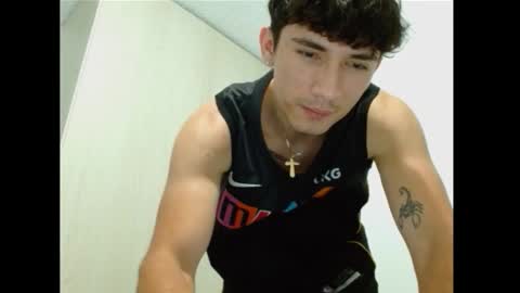 thiago_deseo69 online show from October 18, 7:58 pm