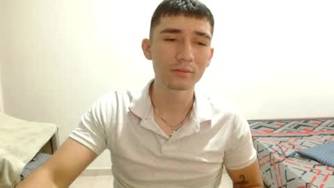 thiago_deseo69 online show from May 20, 1:17 pm