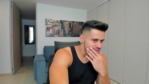 thiago_driussi online show from February 8, 5:08 am