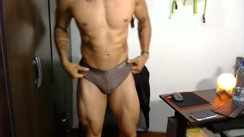 thiago_happy online show from June 11, 12:03 pm
