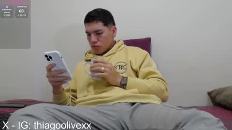 Snapshot of thiago_hot_boy chatting on February 8, 9:56 am Thiago independent model online show from February 8, 9:56 am