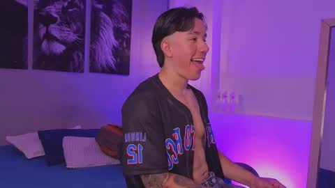 thiago_kent online show from March 26, 1:49 pm