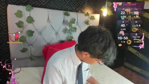 Snapshot of thiago_kozak chatting on October 10, 12:59 pm thiago online show from October 10, 12:59 pm