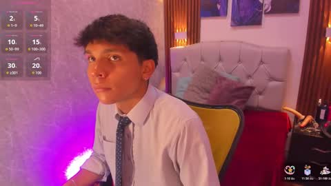 Snapshot of thiago_kozak chatting on October 25, 1:07 pm thiago online show from October 25, 1:07 pm