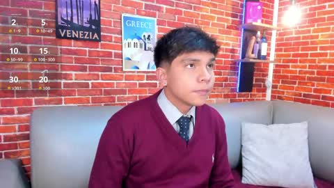 Snapshot of thiago_kozak chatting on April 13, 1:05 pm thiago online show from April 13, 1:05 pm