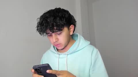 Thiago online show from November 28, 6:32 pm