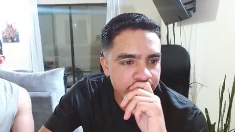 Snapshot of thiagoandfelipe chatting on September 29, 12:38 am Thiago And Felipe online show from September 29, 12:38 am