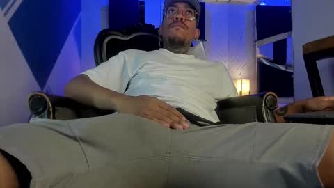 ThiagoBerry online show from March 12, 12:22 pm