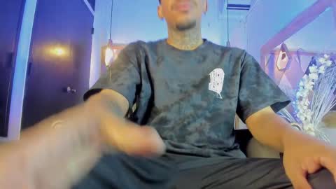 ThiagoBerry online show from March 26, 11:27 am