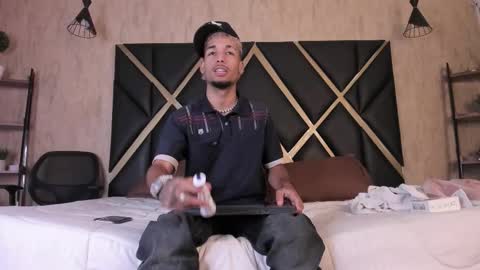 ThiagoFerreti online show from September 10, 3:28 am