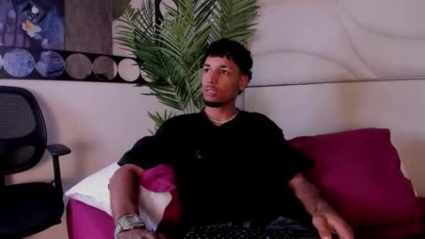 ThiagoFerreti online show from November 12, 8:08 pm