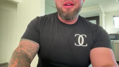 thiccbull12 online show from November 6, 11:15 pm