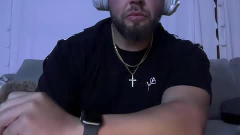 thiccbull12 online show from February 15, 6:54 am