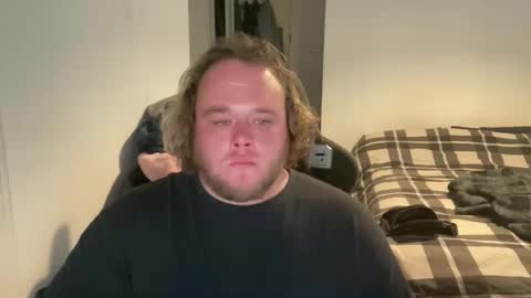 Snapshot of thicccd97 chatting on March 27, 5:23 pm thicccd97 online show from March 27, 5:23 pm