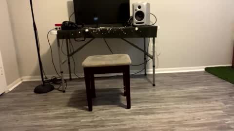 GinWitDaJuice online show from February 11, 4:45 pm