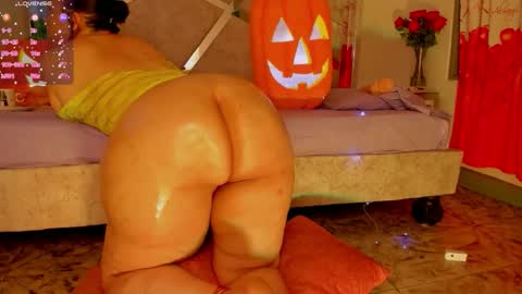 Snapshot of thiccylexxy chatting on October 30, 12:17 pm Lexxy online show from October 30, 12:17 pm