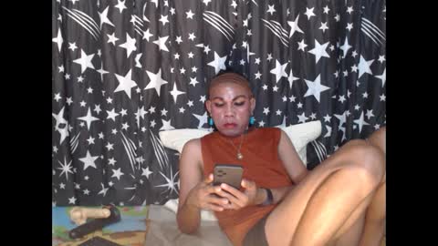Snapshot of thick_bigcock13 chatting on January 10, 9:31 pm gil online show from January 10, 9:31 pm