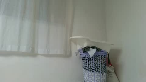 Snapshot of thick_jojo chatting on December 8, 12:08 pm Call me Taliee online show from December 8, 12:08 pm