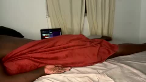 Snapshot of thick_jojo chatting on January 27, 10:06 pm Call me Taliee online show from January 27, 10:06 pm
