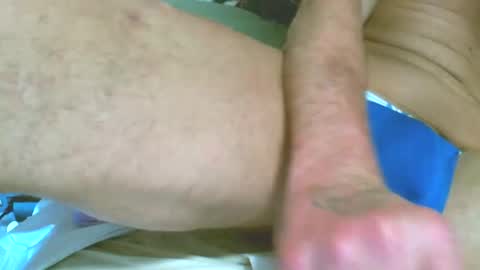 thickcock1023 online show from May 19, 8:09 am