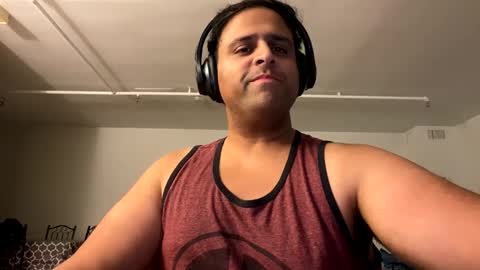 Snapshot of thickcock4ever chatting on December 19, 9:28 pm thickcock4ever online show from December 19, 9:28 pm