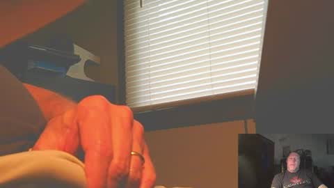 Snapshot of thickcock4u1105 chatting on April 1, 1:23 pm thickcock4u1105 online show from April 1, 1:23 pm