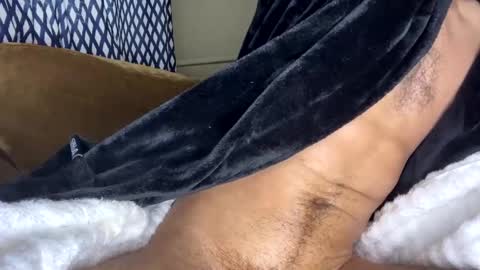 Snapshot of thickcockblacklightskin chatting on March 5, 10:10 pm Mr. Perfect Dick online show from March 5, 10:10 pm