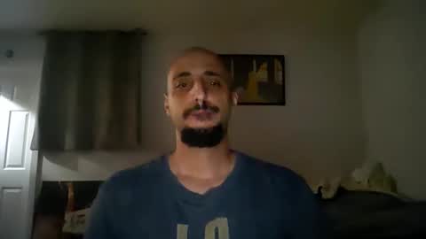 Snapshot of thickdickeddom chatting on October 3, 8:22 am ThickDickedDom online show from October 3, 8:22 am