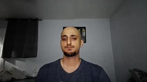 Snapshot of thickdickeddom chatting on December 2, 10:09 am ThickDickedDom online show from December 2, 10:09 am