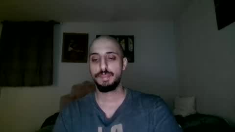 Snapshot of thickdickeddom chatting on March 21, 9:36 am ThickDickedDom online show from March 21, 9:36 am