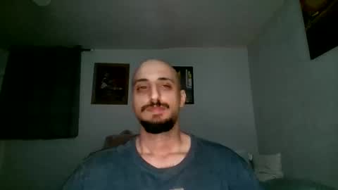 Snapshot of thickdickeddom chatting on March 27, 9:10 am ThickDickedDom online show from March 27, 9:10 am