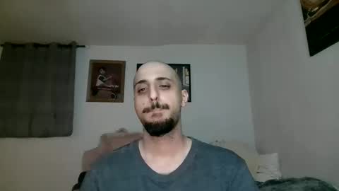 Snapshot of thickdickeddom chatting on March 31, 8:59 am ThickDickedDom online show from March 31, 8:59 am