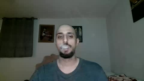 Snapshot of thickdickeddom chatting on April 6, 8:59 am ThickDickedDom online show from April 6, 8:59 am