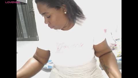 XIOMARA  online show from December 1, 1:21 am